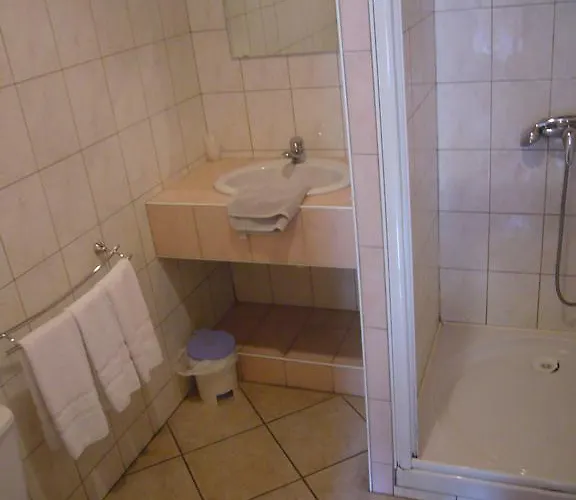 Le Relais Du Szálloda Le Lauzet-Ubaye